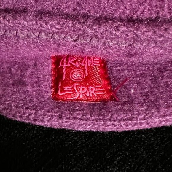 Ariane Lespire Women's Wool Felt Rosette Cloche Style Hat One Size - Picture 6 of 6